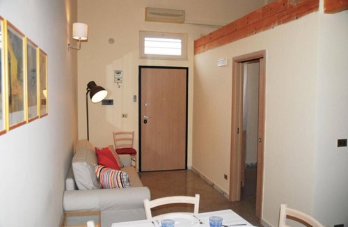 Bitonto Apartment | Brezzolina 2 bedroom Apartment with parking