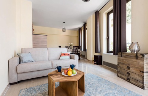 Trastevere Apartment | Bright Apartment with a view & centrally located
