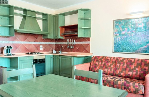 Assisi House | Bright Holiday Home in Umbria with Pool