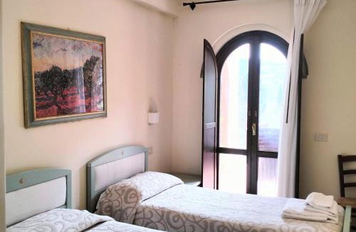 Assisi House | Bright Holiday Home in Umbria with Pool