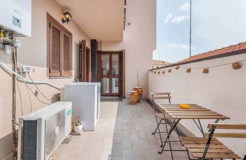 Stadera Apartment | Bright Milan Apartment | Downtown & Terrace