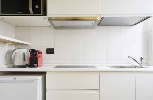 Porta Romana Apartment | Bright Urban Studio | Porta Romana Milano