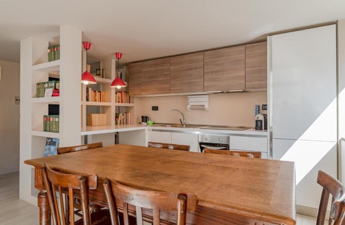 Roman Quarter Apartment | Brownie Loft - Parking