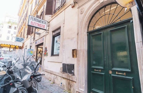 Rione II Trevi Condo | BuddyRent - Theo's Trevi - 7 ospiti