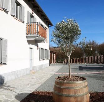 Vinchio Apartment | Cà d'Rita Monferrato - Barbera idromassaggio e piscina esterni