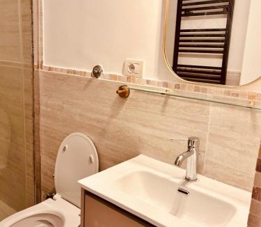Rione XI Sant'Angelo Apartment | Caesar's Nest