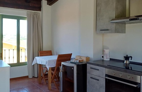 Montecalvo Versiggia House | Calice dei Cherubini