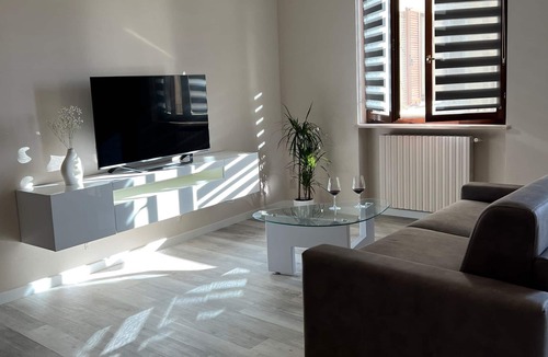 Calosso Apartment | Calosso Wine View Escape