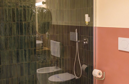 Foligno Bed & Breakfast | Camera Luxury in Centro a Foligno, a 5 Minuti da Caserma e Stazione