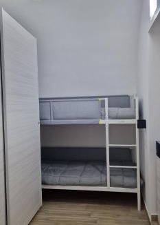 Manfredonia House | Campanile 17