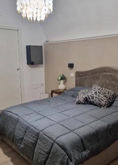 Manfredonia House | Campanile 17
