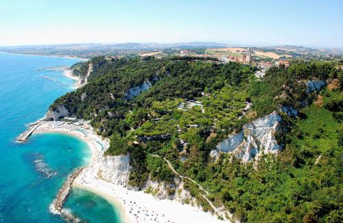 Sirolo Resort | Camping Village Internazionale