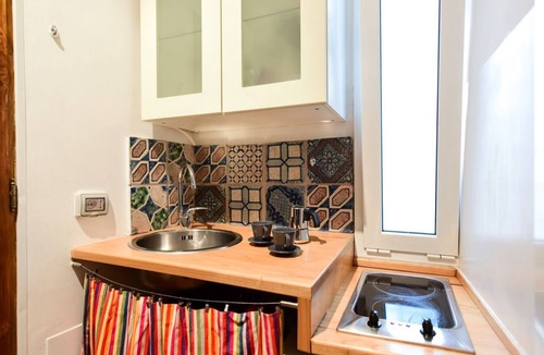 Rione VII Regola Apartment | Campo de'Fiori Cozy Studio
