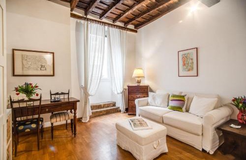 Rione VI Parione Apartment | Campo de' Fiori Eleonorhouse