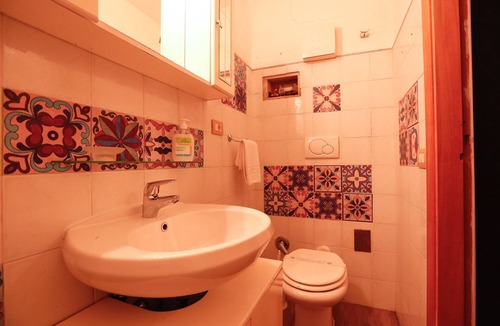 Rione VI Parione Apartment | Campo de Fiori mold