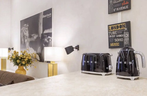 Roman Ghetto Apartment | Campo dei Fiori luxury modern apartment with terrace