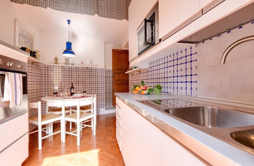 Rione VI Parione Apartment | Cappellari 35 | Luxury Apartment in Campo de' Fiori