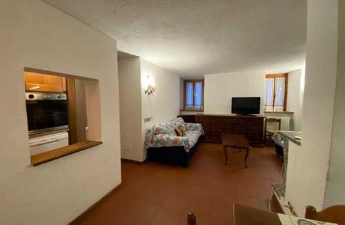 Courmayeur Apartment | Caratteristico Quadrilocale in zona Centrale
