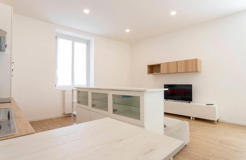 Novara Apartment | Caroli Maison - Design flat 5min da Stazione
