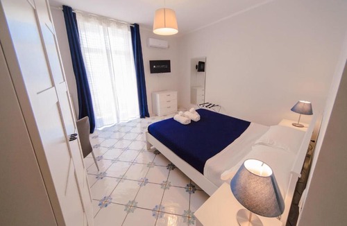 Pozzuoli Bed & Breakfast | Casa Adele b&b