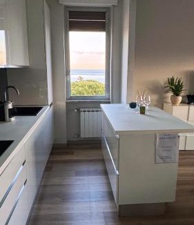 Cogoleto Apartment | Casa al Mare Suite - Fronte spiaggia - Parcheggio