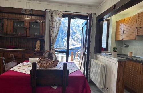 Saint-Leonard Apartment | Casa Ale
