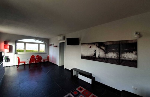 Tigliole Apartment | Casa Appartamento Vacanza La Rondulina Suite