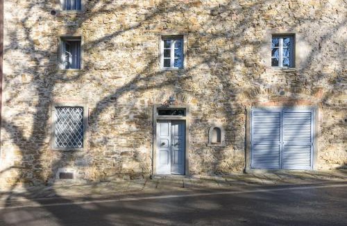 Scheggia Apartment | Casa Arancio - Fattoria la Speranza, Case Toscane