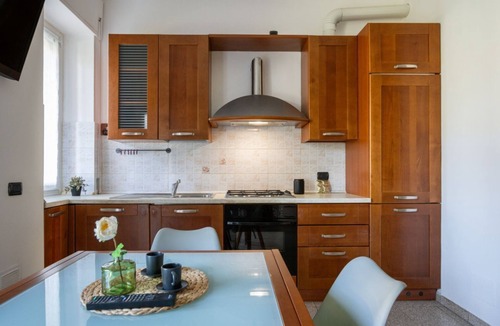 Rozzano Apartment | Casa Ariosto - Humanitas | Forum Assago