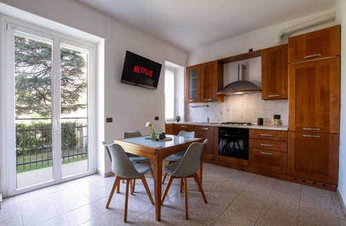 Rozzano Apartment | Casa Ariosto - Humanitas | Forum Assago