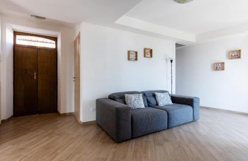 Barisciano House | Casa Belvedere