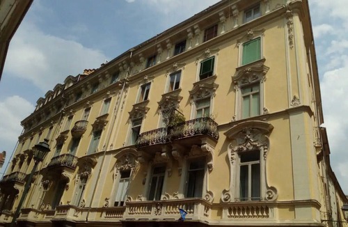 Roman Quarter Apartment | Casa Bonelli, love & flavor in the heart of Turin