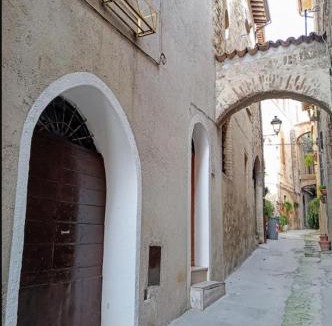 Guzman Apartment | Casa degli Zii, relax a Bevagna AC e zanzariere