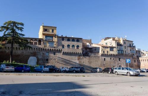 Jesi Apartment | Casa dei fiori monolocale