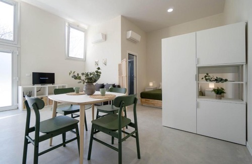 Castel San Pietro Terme Apartment | Casa del Falegname - Loft Noce con cucina