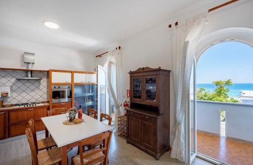 Cozze House | Casa del Riccio fronte mare