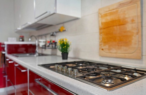 Parella Apartment | Casa Del Sole Apartment with Balcony
