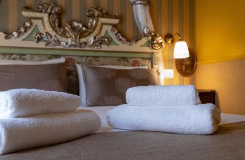 Roman Quarter Bed & Breakfast | Casa della Contessa Art Guest House