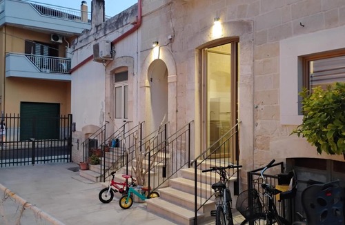 Binetto Apartment | Casa di Chiarina con parcheggio auto gratuito