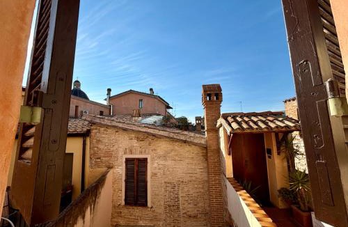 Foligno House | Casa di Lucy Foligno