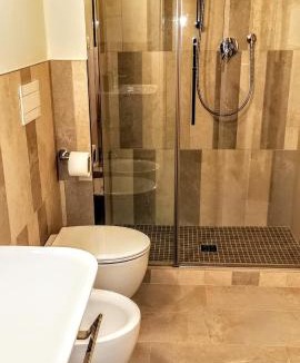 Quartiere Dismano House | Casa Dora