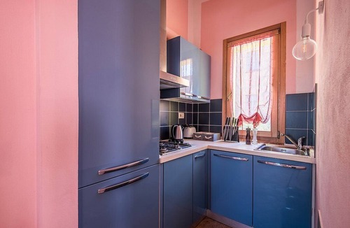 Trequanda House | Casa Dracena Q: A welcoming cottage situated in the heart of the Tuscan countryside, with Free WI-FI.