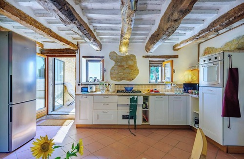 Ripe San Ginesio Villa | Casa Felicita 8 by Marche Holiday Villas