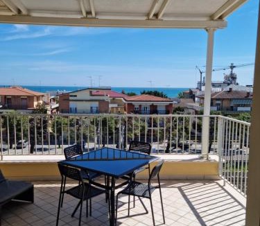 Porto San Giorgio Apartment | CASA FLAN