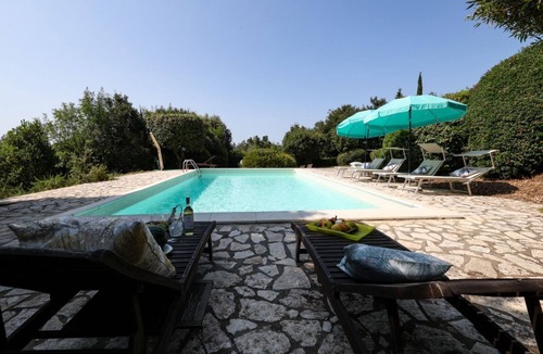 Monteverdi Marittimo Villa | Casa Ginepro: Villa with private panoramic swimming pool