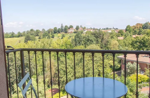 Portacomaro Apartment | Casa Graziella-green apartment with a view