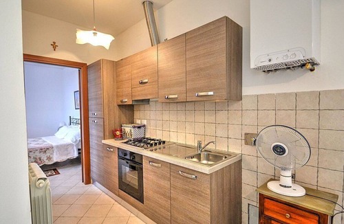 Spello House | Casa Ilena A: A graceful apartment situated in a quiet location, a few minutes from the town center, with Free WI-FI.