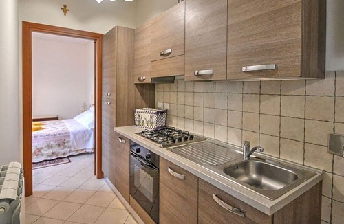 Spello House | Casa Ilena F: A graceful apartment situated in a quiet location, a few minutes from the town center, with Free WI-FI.