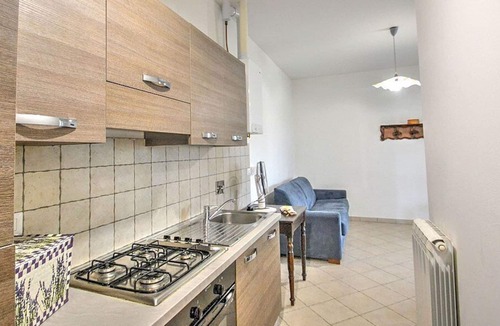 Spello House | Casa Ilena F: A graceful apartment situated in a quiet location, a few minutes from the town center, with Free WI-FI.