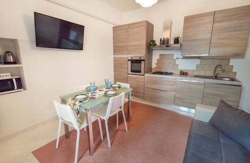 San Benedetto del Tronto House | Casa Chiara in centro con corte privata